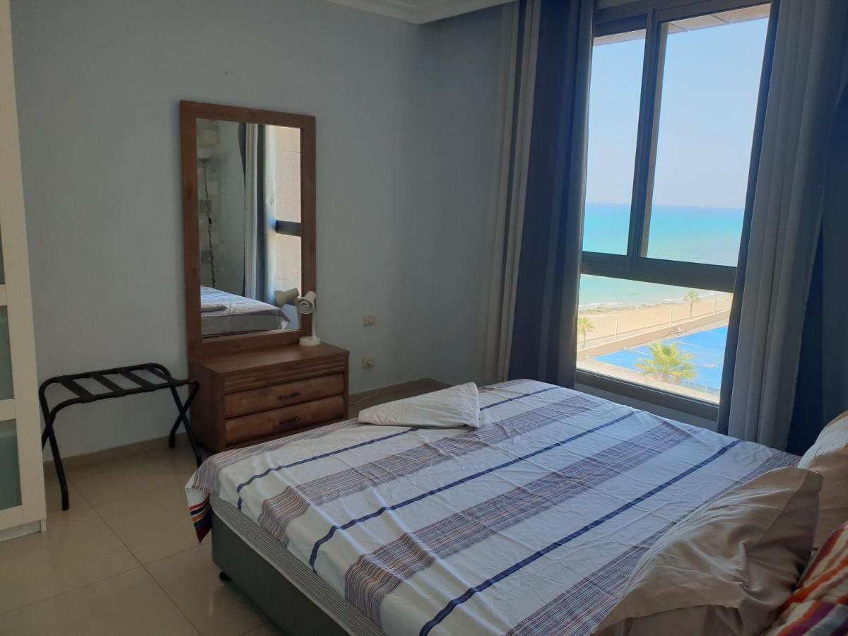 Beach Apartments Haifa Exterior foto